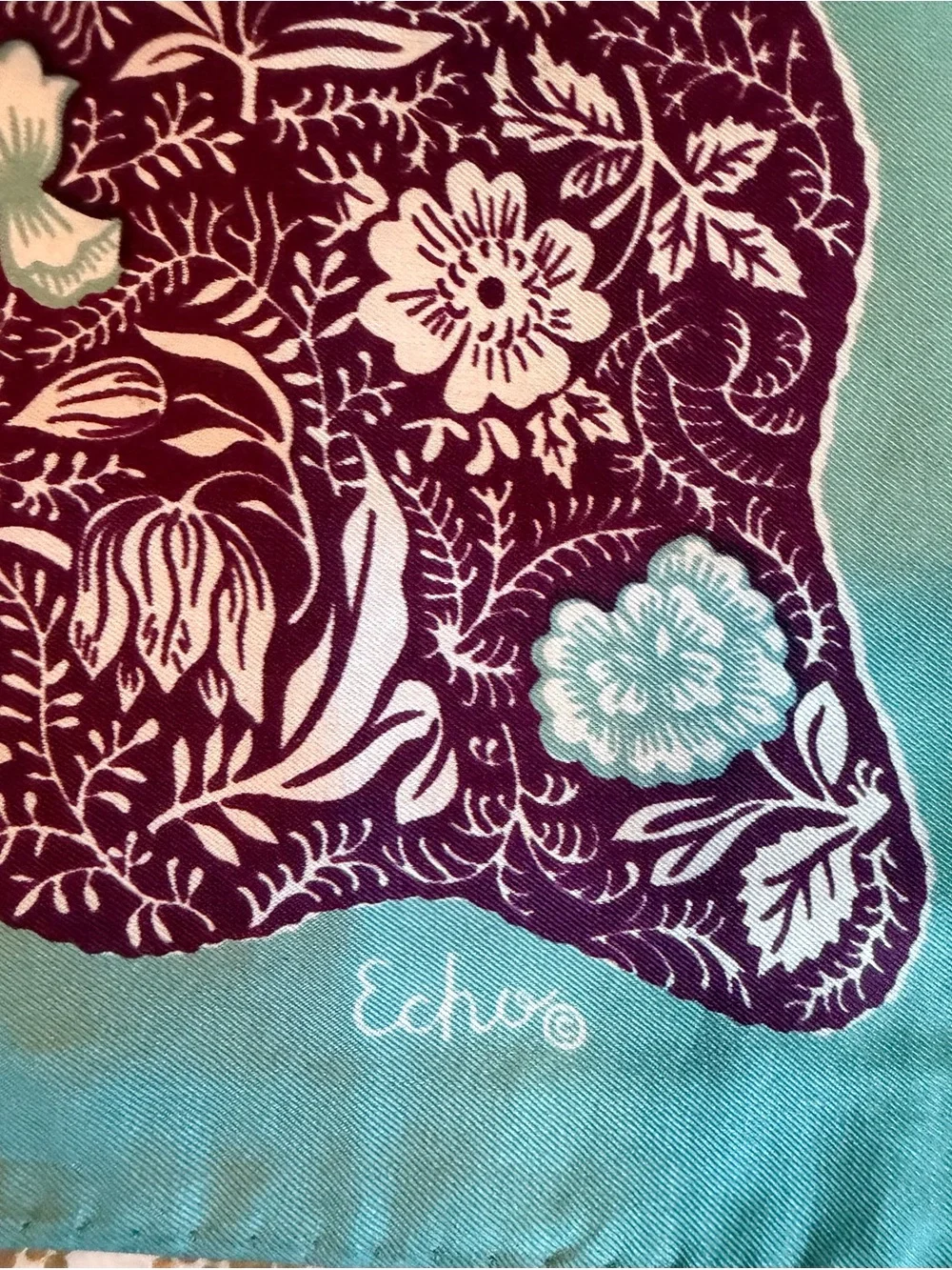 Echo scarf dense